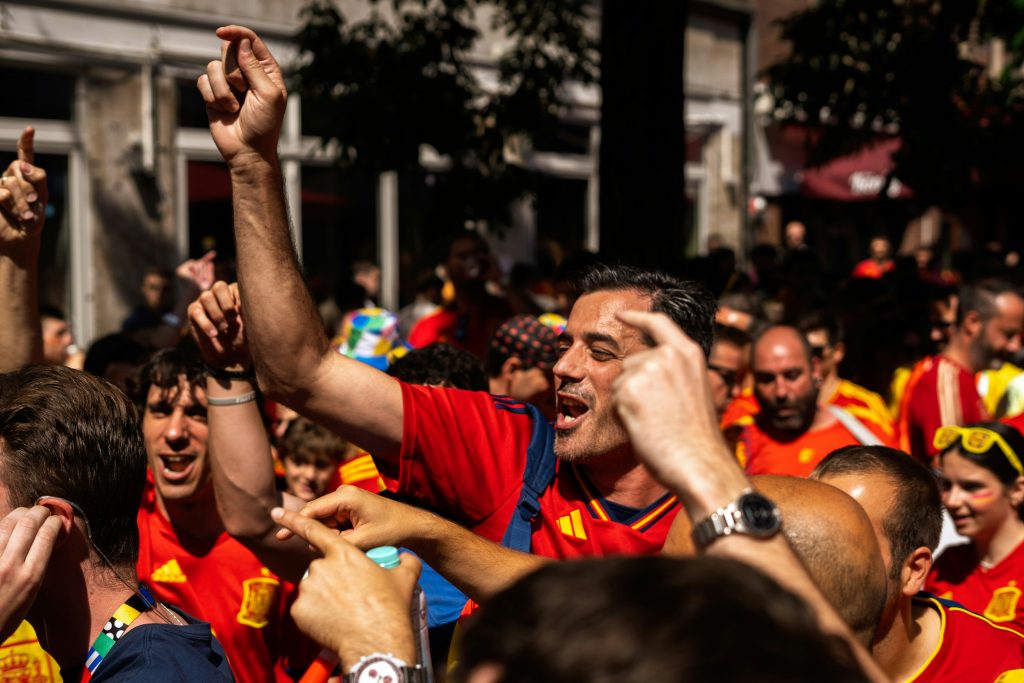 english teaching assistant spain

ultural exchange activity in Spanish school with English assistant